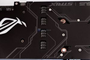 ASUS GTX_1080_Strix_12